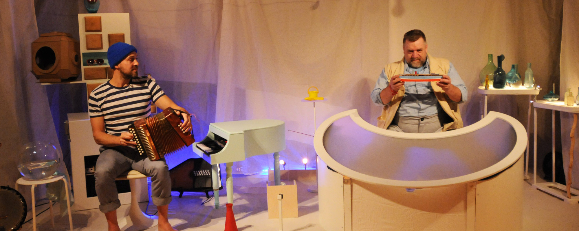 Waves, all that Glows Sees (Family Performance)