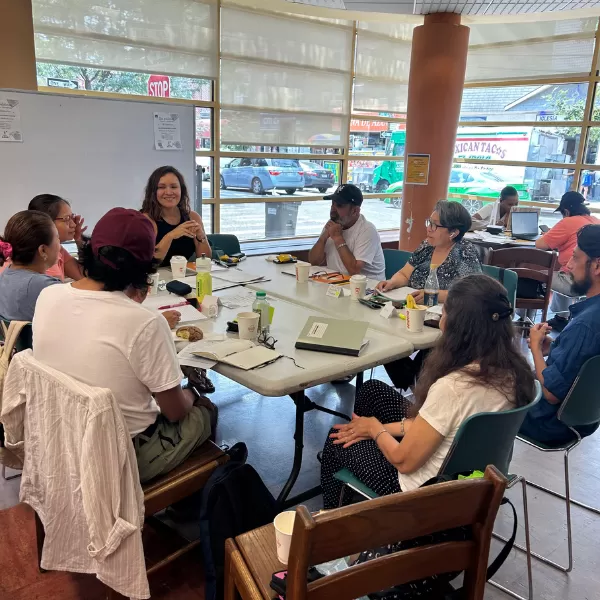Tus palabras. Lectura pública de textos del taller de escritura de memorias / Your Words. Memoir Writing Workshop Showcase: A Public Reading